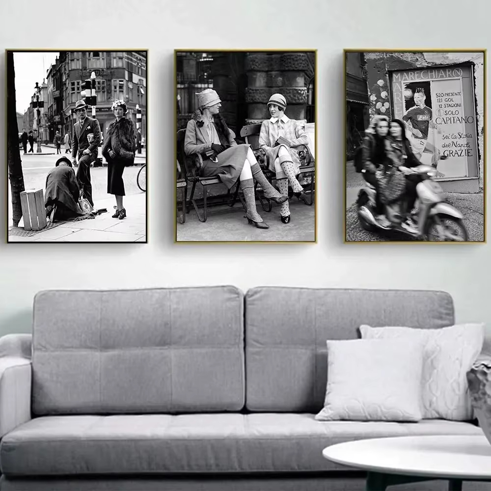 Street Fashion Photography - Modny czarno-biały vintage obraz fotograficzny Włochy