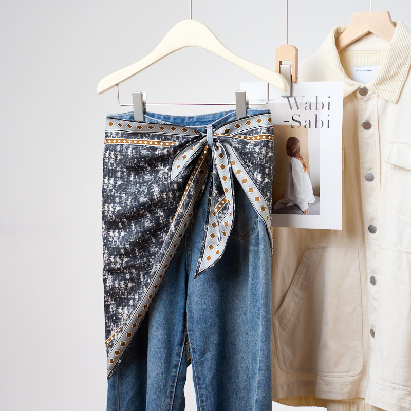 Dżinsowy Niebieski Trójkątny S – Bandana Multi Way recenzja i cena